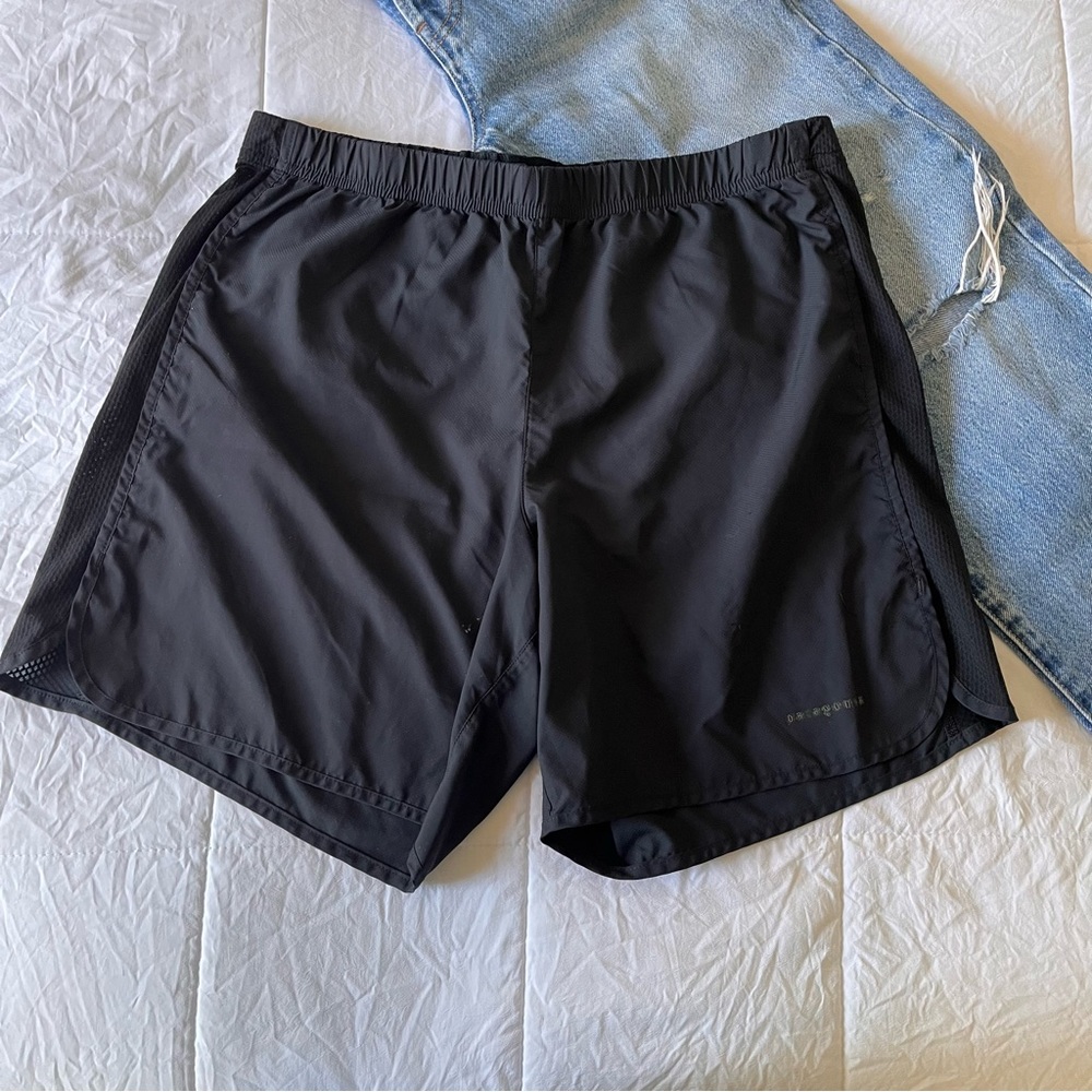 Patagonia black‎ women athletic shorts size medium